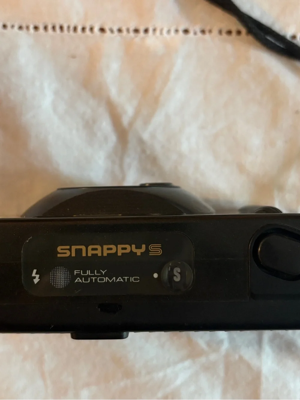 Canon Snappy S, vintage point-and-shoot camera 1985